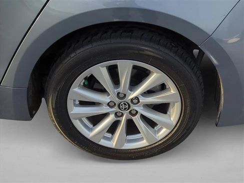 Used 2023 Toyota Corolla LE FWD image 6