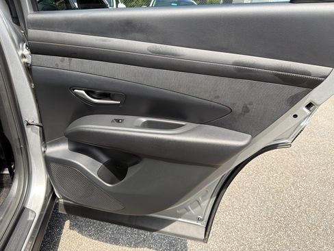 Certified 2025 Hyundai Tucson SEL AWD/4WD image 17