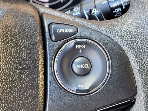 Used 2016 Honda HR-V EX image 31