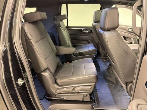 New 2026 Chevrolet Suburban RST w/ Comfort Package RWD image 30