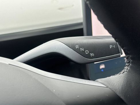 Used 2022 Tesla Model Y Performance AWD/4WD image 32