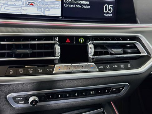Used 2022 BMW X5 sDrive40i w/ M Sport Package RWD image 24