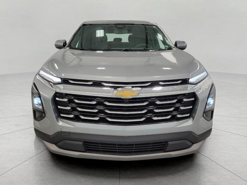 Used 2025 Chevrolet Equinox LT AWD/4WD image 13