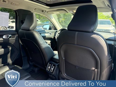 Certified 2026 Volvo XC40 B5 Plus w/ Protection Package Premier AWD/4WD image 27