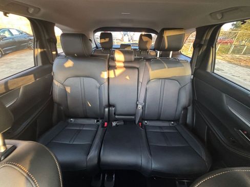 Used 2025 MAZDA CX-90 3.3 Turbo w/ Preferred Package image 39