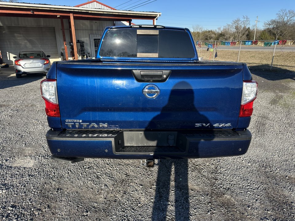 Used 2021 Nissan Titan 4x4 Crew Cab image 6