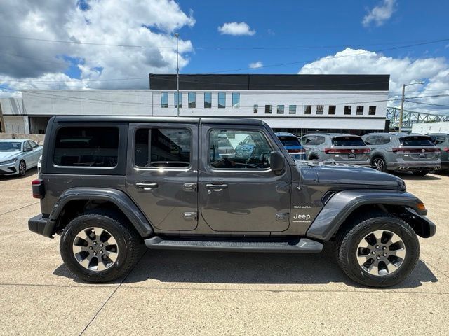 Used 2023 Jeep Wrangler Unlimited Sahara w/ LED Lighting Group AWD/4WD image 7