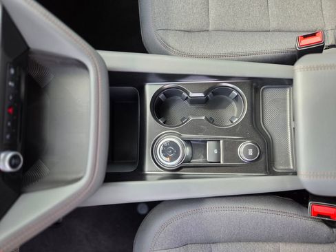 New 2026 Ford Explorer Active RWD image 27
