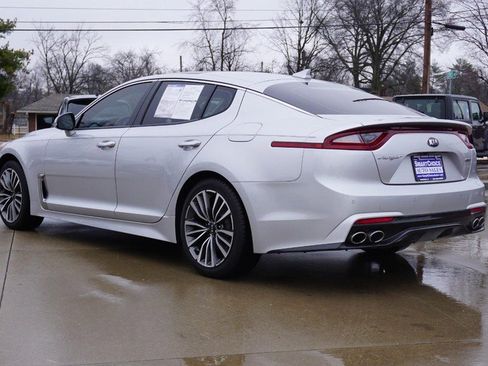 Used 2018 Kia Stinger Premium image 5