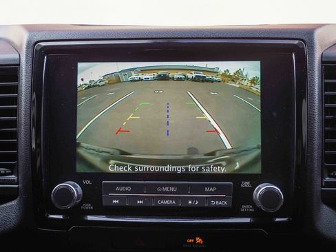 Used 2023 Nissan Frontier PRO-4X w/ Technology Package image 30