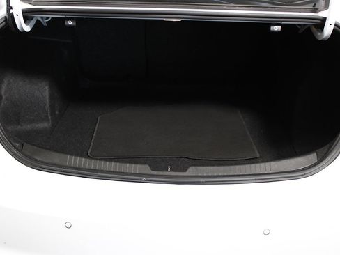 Used 2024 Chevrolet Malibu LT FWD image 22