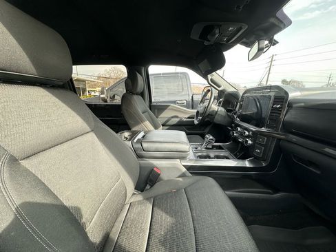 Used 2021 Ford F150 XLT w/ Equipment Group 302A High image 4