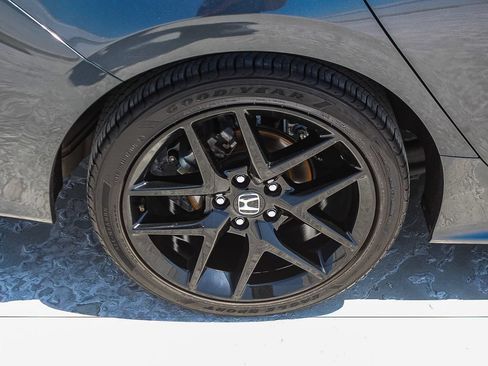 Certified 2025 Honda Civic Sport image 9