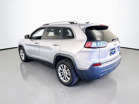 Used 2019 Jeep Cherokee Latitude Plus w/ Comfort/Convenience Group image 7
