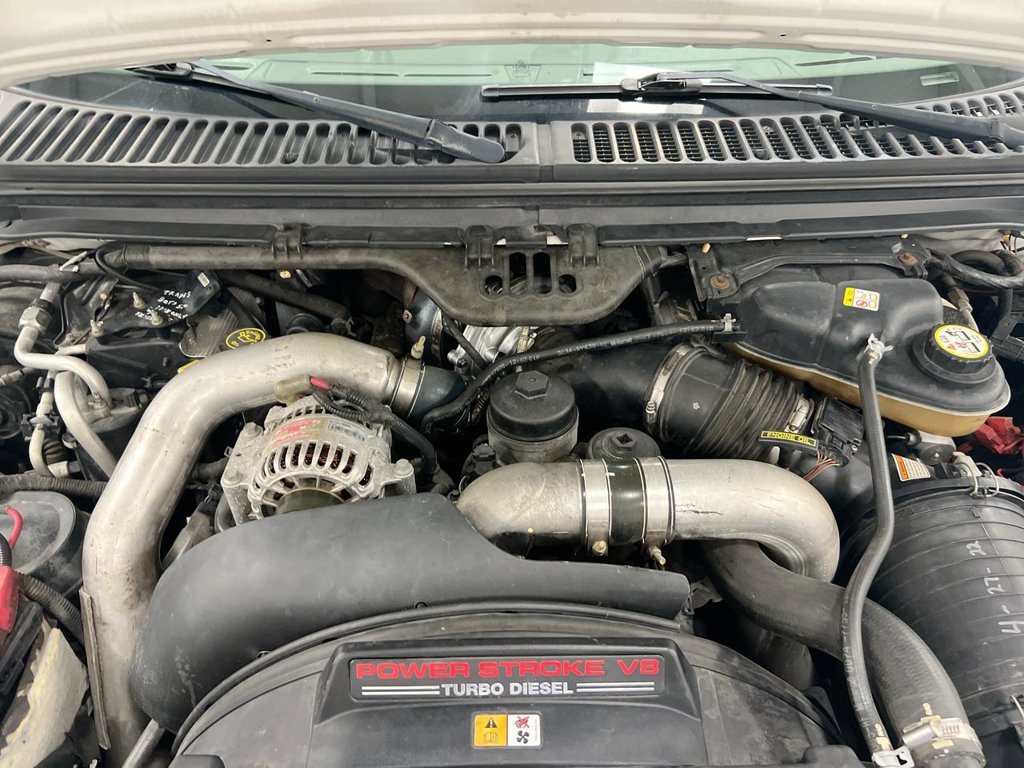 Used 2004 Ford F250 Lariat AWD/4WD image 24