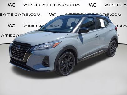 Used 2022 Nissan Kicks SR