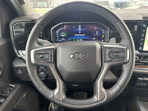 Used 2024 Chevrolet Silverado 1500 LT Trail Boss w/ Convenience Package II image 28