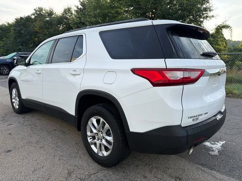 Used 2021 Chevrolet Traverse LT AWD/4WD image 4