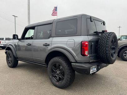 New 2025 Ford Bronco Big Bend w/ Black Diamond Package
