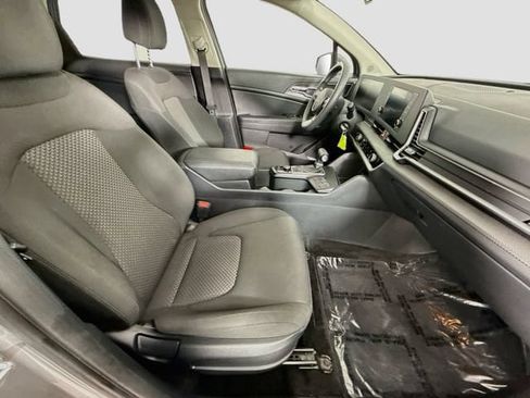 Used 2024 Kia Sportage LX AWD/4WD image 27