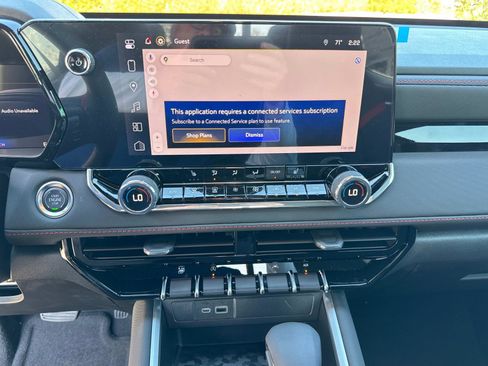 New 2025 Chevrolet Colorado Z71 w/ Midnight Edition image 19