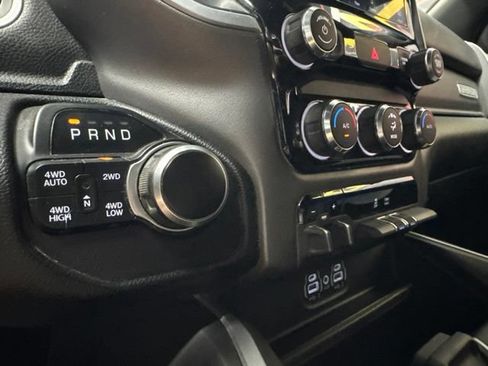Used 2022 RAM 1500 Big Horn AWD/4WD image 11