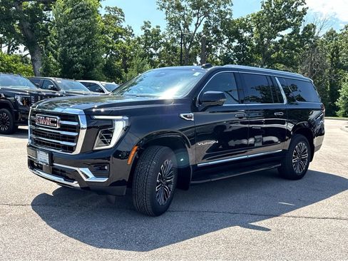 New 2026 GMC Yukon XL Elevation w/ LPO, Get Active Package AWD/4WD image 4