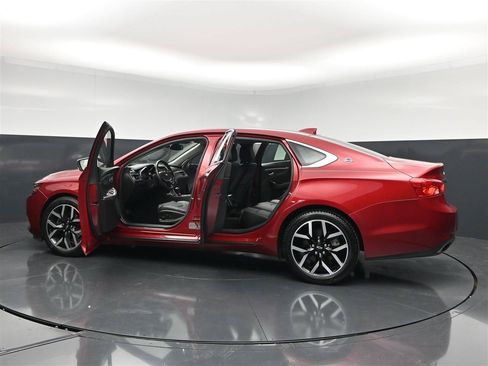Used 2015 Chevrolet Impala LTZ FWD image 39