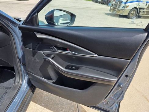 Used 2024 MAZDA CX-30 AWD 2.5 S w/ Preferred Package image 17