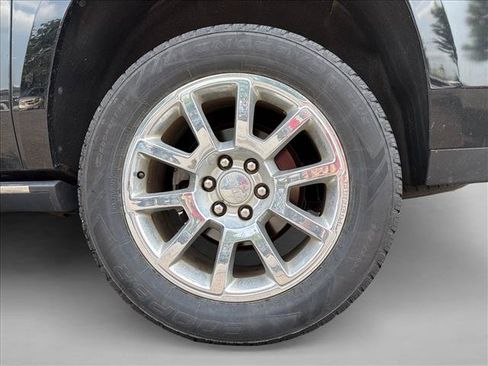 Used 2016 GMC Yukon XL Denali w/ Enhanced Security Package AWD/4WD image 9