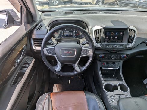 Used 2021 GMC Terrain SLE w/ Driver Convenience Package FWD image 16