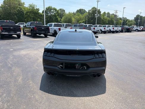 Used 2026 Ford Mustang GT Premium RWD image 4
