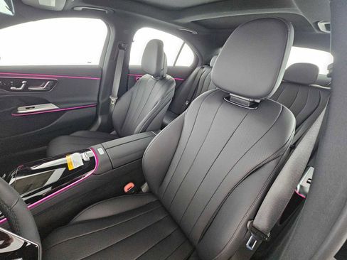 New 2026 Mercedes-Benz E 350 4MATIC Sedan image 21