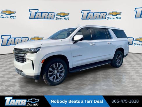 Used 2021 Chevrolet Suburban LT RWD image 1