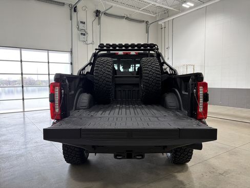 New 2026 Ford F250 Lariat w/ Black Appearance Package AWD/4WD image 24