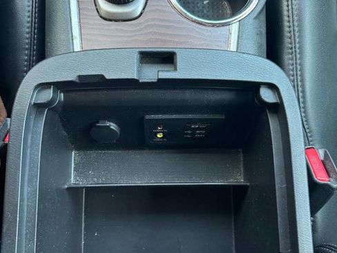 Used 2017 Nissan Pathfinder Platinum w/ Family Entertainment Package image 39