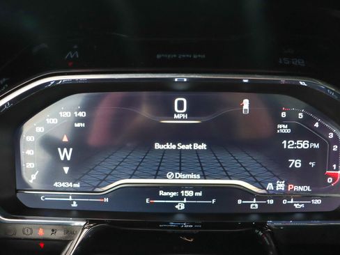 Used 2024 GMC Sierra 1500 SLE image 16