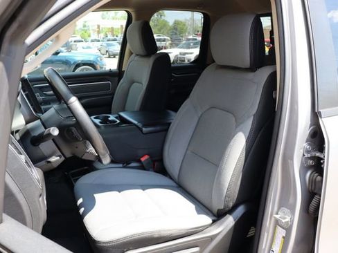 Used 2020 RAM 1500 Big Horn AWD/4WD image 9
