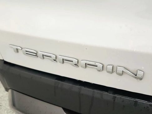 Used 2026 GMC Terrain Elevation FWD image 17