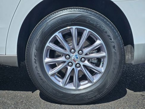 Used 2024 Buick Enclave Essence w/ Trailering Package, 5000 lbs. FWD image 28