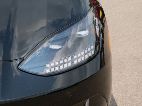 Certified 2023 Hyundai Ioniq 6 SEL RWD image 16