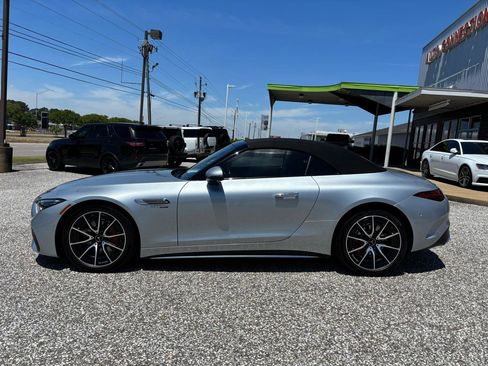 Used 2022 Mercedes-Benz SL 55 AMG 4MATIC image 11