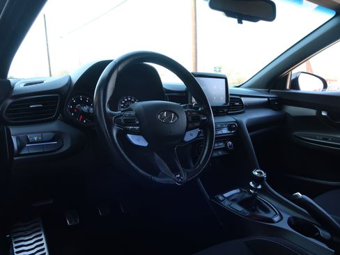 Used 2020 Hyundai Veloster N w/ Performance Package image 31