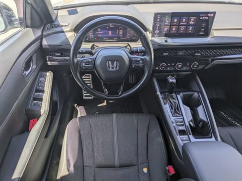 Used 2023 Honda Accord Sport image 14