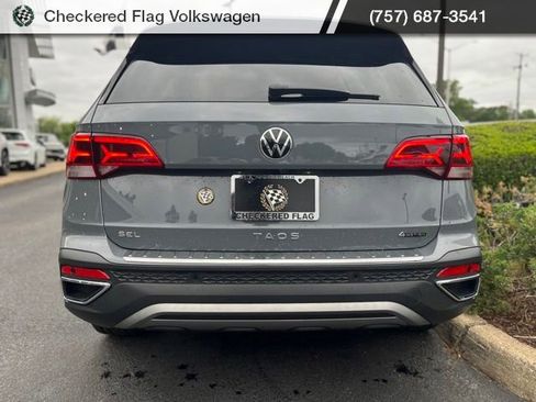 Used 2022 Volkswagen Taos SEL AWD/4WD image 12
