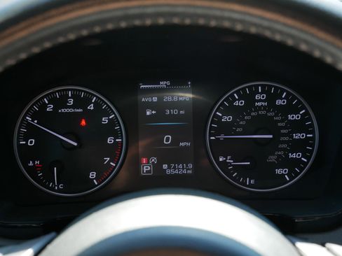 Used 2022 Subaru Outback Premium image 21