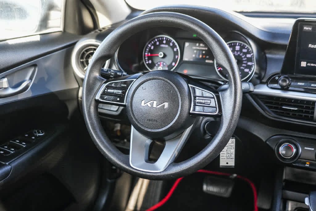 Used 2023 Kia Forte LXS w/ LXS Technology Package FWD image 15