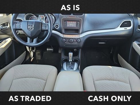 Used 2017 Dodge Journey SXT w/ Comfort/Convenience Group FWD image 9