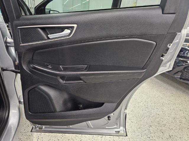 Used 2024 Ford Edge SEL AWD/4WD image 36