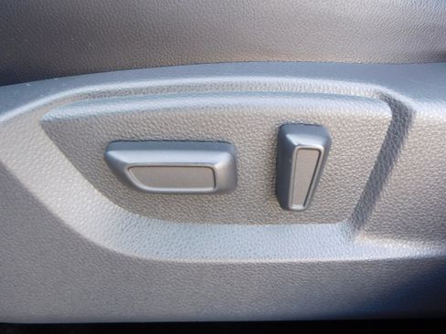 Used 2022 Mitsubishi Eclipse Cross SEL image 11